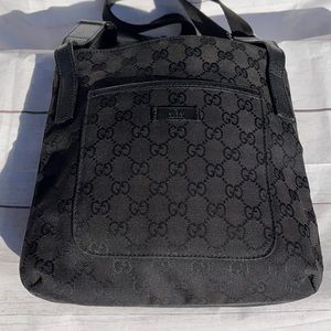 COMING SOON ♥ GUCCI Flat Crossbody